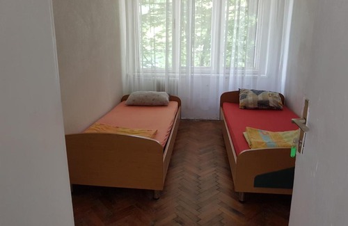 Konjic Bed & Breakfast | Old Hotel Borašnica