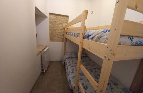 Castelleone di Suasa House | Old house in the center of the village, 25 minutes from the sea