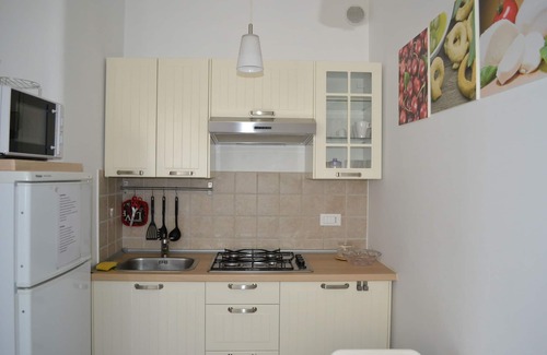 Monopoli Apartment | Old Port House just steps from the sea and the old town