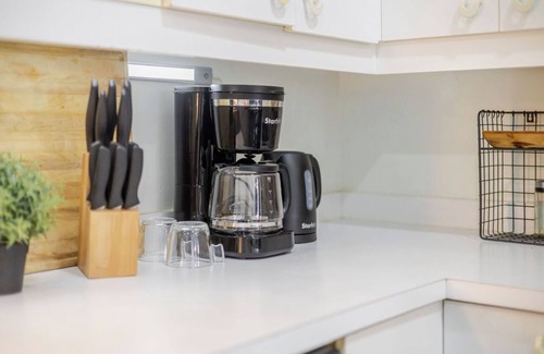 International District Apartment | Old Port Loft Gem | Stylish Old Montreal Stay