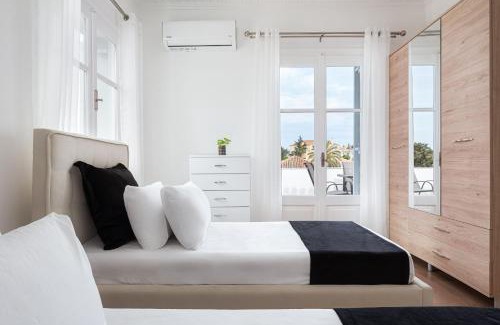 Spetses Apartment | Old Port Spetses Mansion