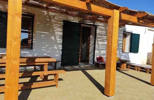 Sassari House | Old renovated farmhouse 300 meters from the sea