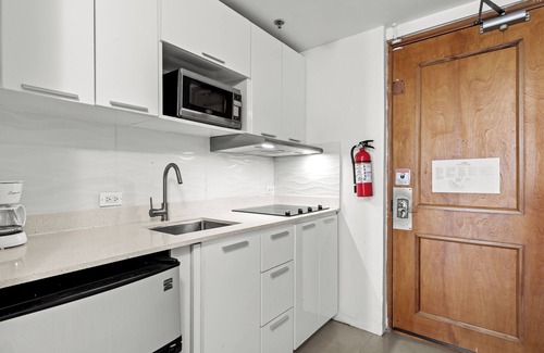 Puerta de Tierra Apartment | Old San Juan | Oceanview apartment| Balcony | For groups