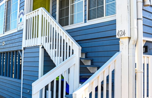 Sunset Beach Cottage | Old School Beach Cottage with Flair