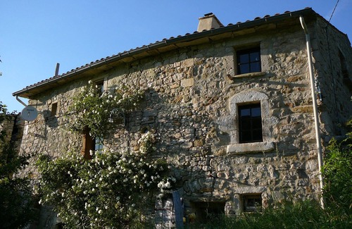 Vesc House | Old secluded sheepfold, surrounded by nature, superb view, sun/freshness/silence