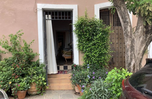 Catedral Apartment | OLD SJ 1ST fl apt ON EXCLU ST W GREAT BAY VIEW !