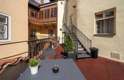 Stare Mesto Apartment | OLD TOWN - 1 BEDROOM MICHALSKA max 4 pers