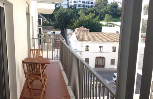 Albufeira Apartment | OLD TOWN, Apt. 120m2 in Downtown Albufeira, AIR CONDITIONING/CABLE TV/FREE WIFI