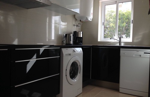 Albufeira Apartment | OLD TOWN, Apt. 70m2 in Downtown Albufeira, AIR CONDITIONING/POOL (1)/FREE WiFi