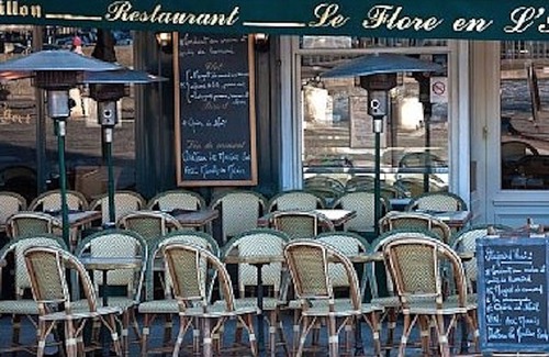 Les Iles Apartment | OLD TOWN CENTER IN PARIS, ELEGANT, QUIET WITH ELEVATOR AND A/C