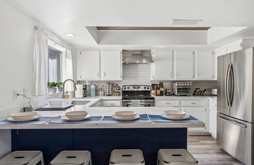 South Scottsdale House | Old Town, Sun Devils, Tempe, Papago, Zoo, Cubs, Giants, WM Open, and more!