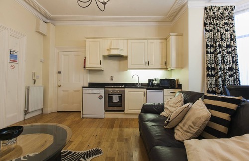 Inchicore Apartment | Old World apartments in Historic Dublin, near Kilmainham Gaol.