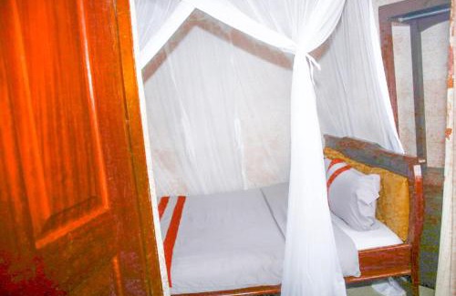 Karatina Hotel | Oldoiyo Lengai Resort