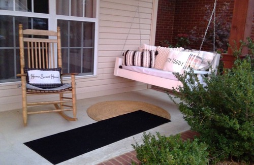 Oxford House | Ole Miss weekender !