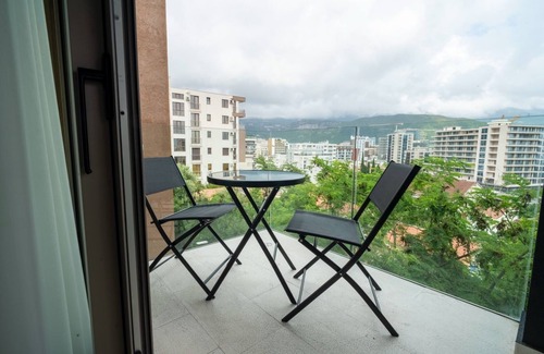 Budva Apartment | Olea Room with balcony