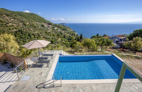 Xanthi Region Villa | Olea Skopelos villa with breathtaking sea view and swimming pool