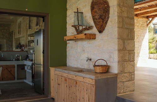 Anopolis Villa | Oliva Emerald Eco - Secluded Off-Grid Vineyard Villa