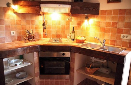 Solta Apartment | Olive - Pool, Jacuzzi - Tvrdic Honey Farm