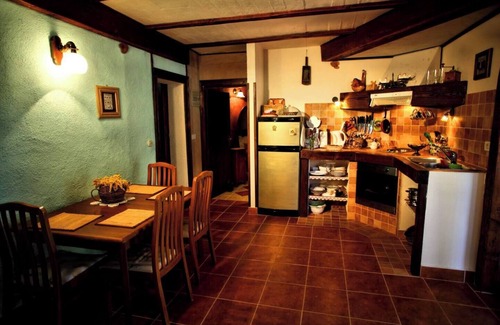 Solta Apartment | Olive - Pool, Jacuzzi - Tvrdic Honey Farm