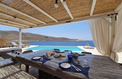 Kithnos Villa | Olive's Coast Seafront Villa
