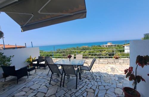 Lygia House | Olive tree villa