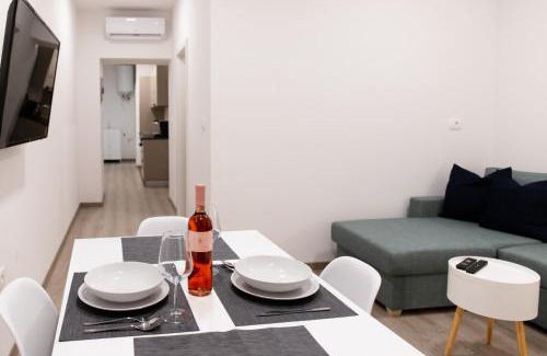 Slap Apartment | Oliver street apartment Vipava - 50m from city center