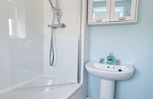 Slyne Cottage | Olivia Cottage - a Home From Home by the Sea