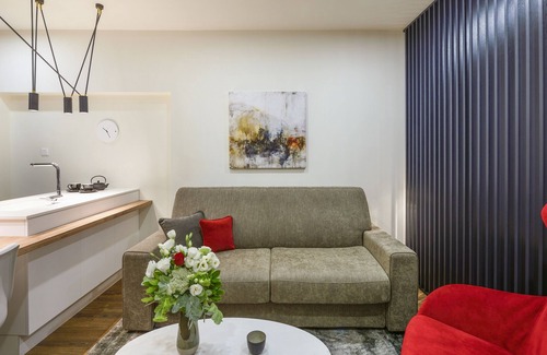 Thessaloniki City Centre Apartment | Olvios Design Suite