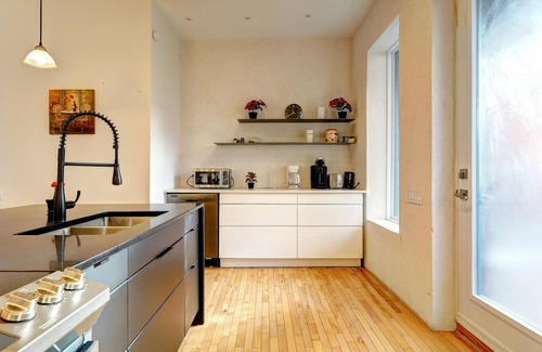 Viauville Apartment | Olympic Stadium - Jardin Botanic - Near Downtown