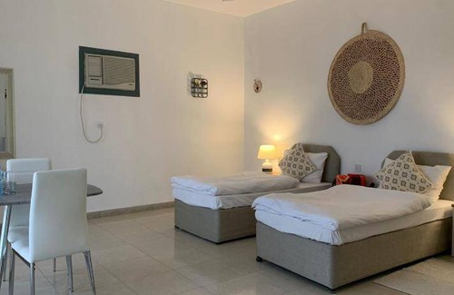 Al Hamra Hotel | 1000 m² Hotel ∙ 5 bedrooms ∙ 10 guests
