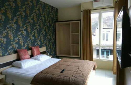 Oro Oro Ombo Hotel | Omah Anin Guesthouse