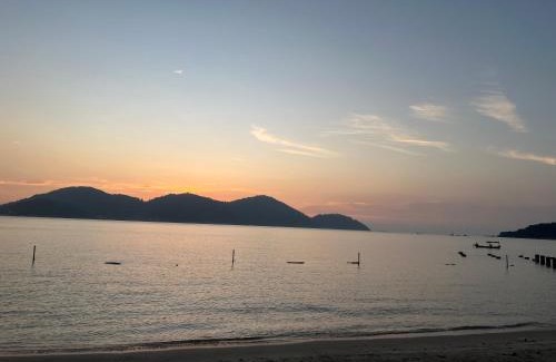 Lumut Villa | Omari Marina Island Homestay Lumut
