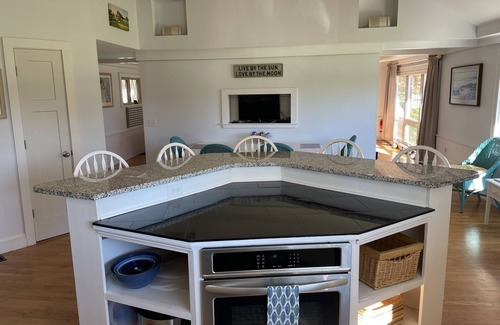 Kennebunk House | On golf course & walk to the beach! Enjoy the best the Kennebunks have to offer!
