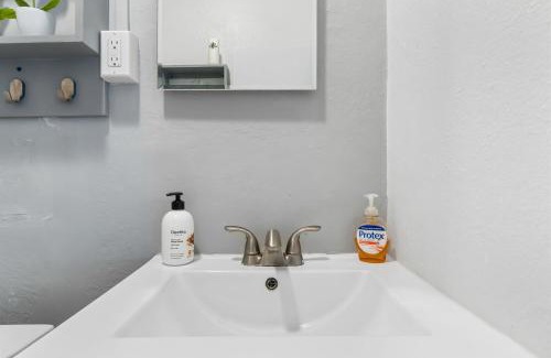 Maleza Baja Apartment | On Island Time