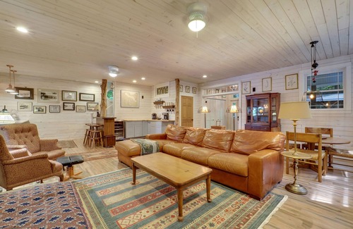 East Jordan House | On Lake Charlevoix | Fire-pit | Private Dock | Secluded Getaway/dog friendly
