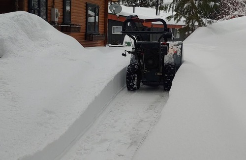 North Okanagan House | On Mable Lake, Park Mountain sledding and ATV area. All season recreation!
