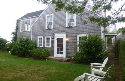 Siasconset House | ON Sconset bluff-walk to beach-walk to village