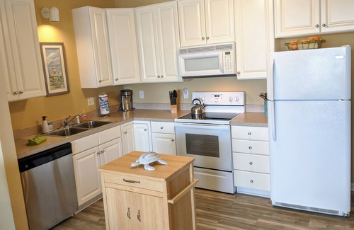 Sunset Beach Condo | On Sunset Beach Island 1 Bedroom Condo sleeps 4 Water view! Unit 2
