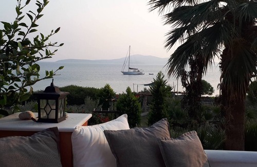 Karystos Villa | On The Beach Luxurious Villa, Ideal Family Holiday