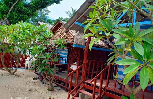 Ko Lanta Hotel | On the Beach