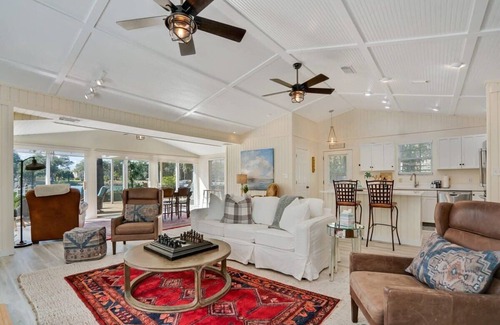 Palm Coast House | On the Canal, New Dock, Kayak, Bikes, Beach Gear