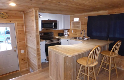 North Penobscot Cottage | On the road to Baxter Park, and white water rafting rafting.
