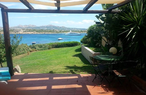 Villaggio Piras Villa | On the sea, apartment in villa, Piras-La Maddalena Village - Sardinia