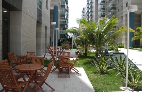 Jatiuca Apartment | On the seafront of Jatiúca in Cond. JTR. Apt. 2/4 accommodates 4 or more people
