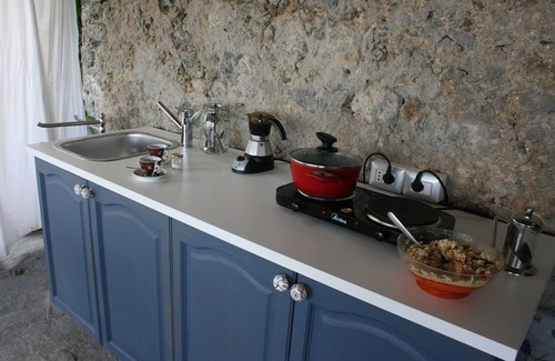 Camaiore Cabin | On the slopes of hiking and climbing routes. Surrounded by greenery