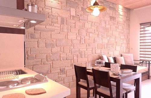 Limeniskos Apartment | :on the water lodging | 1