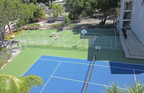 Key Largo Condo | On the water luxury bay-side condo, sunset views, top floor, and many amenities.