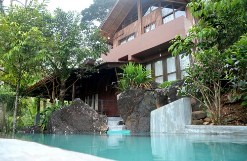 Kahangama Villa | On the way to Ella, Udawalawa, Mirissa. Hike Adams Peak. 3 AC rooms with a pool