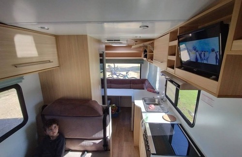 Ventnor House | On venue MotoGP Accommodation in a luxury motorhome. kid-friendly