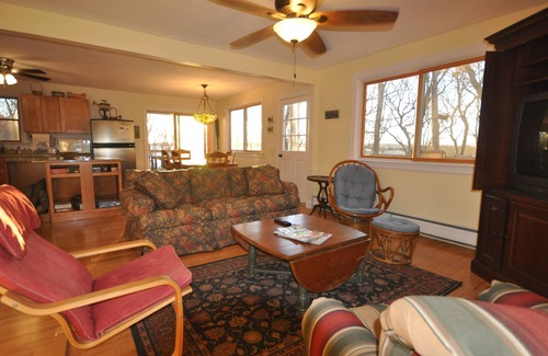 South Kingstown House | On Worden's Pond - Minutes from ocean beaches